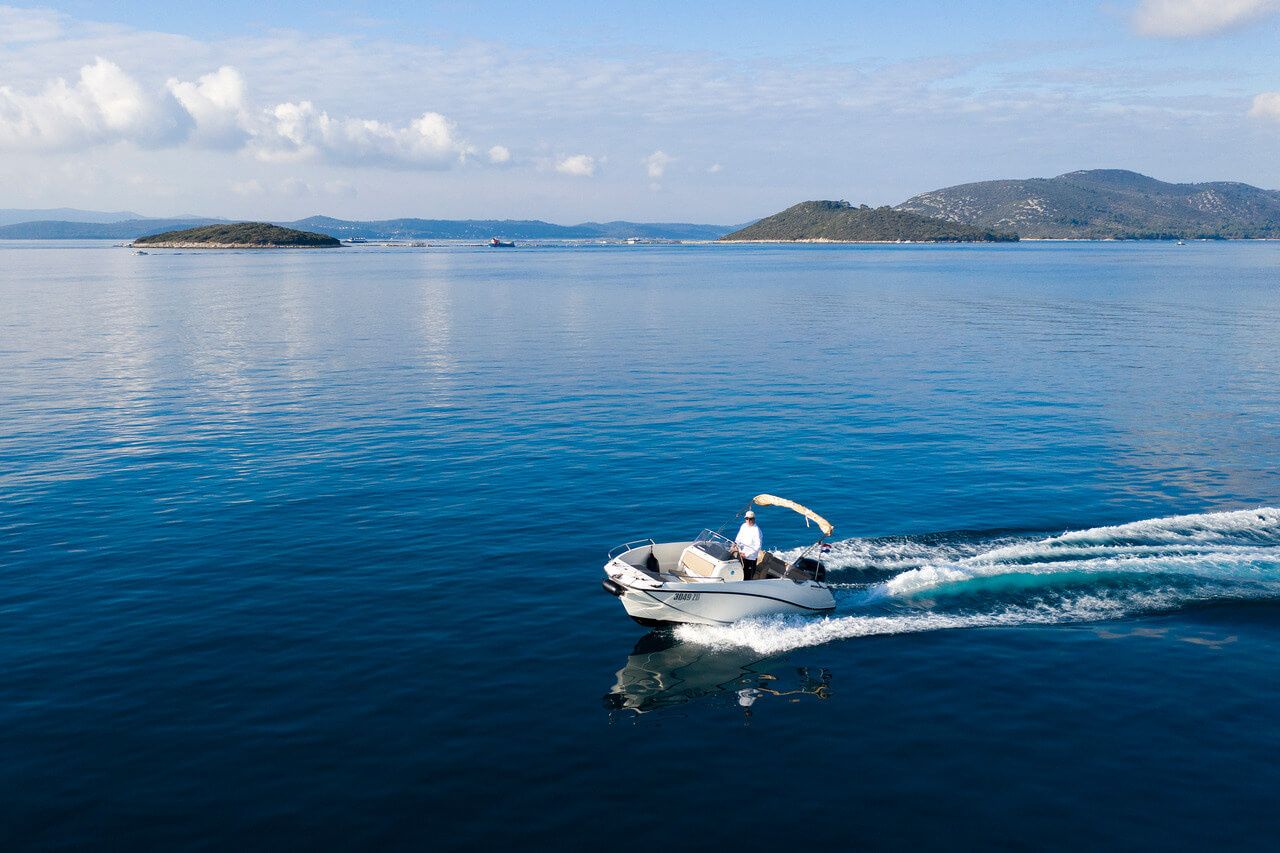 Quicksilver 555 Open | QuickSilver 555