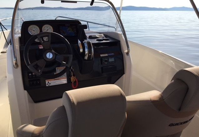 Quicksilver 555 Open | QuickSilver 555