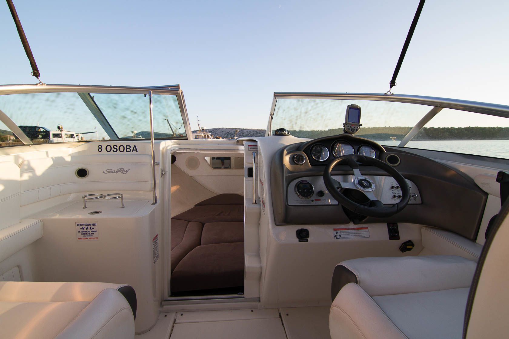 Sea Ray 240 | Sun Sport