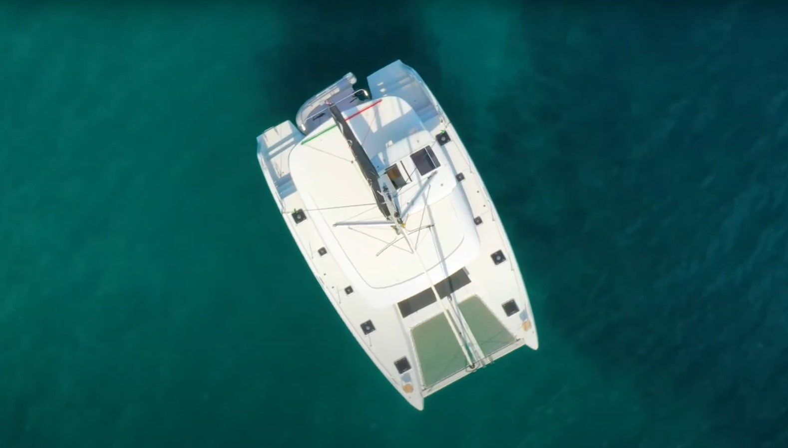 Lagoon 42 | Kingfisher