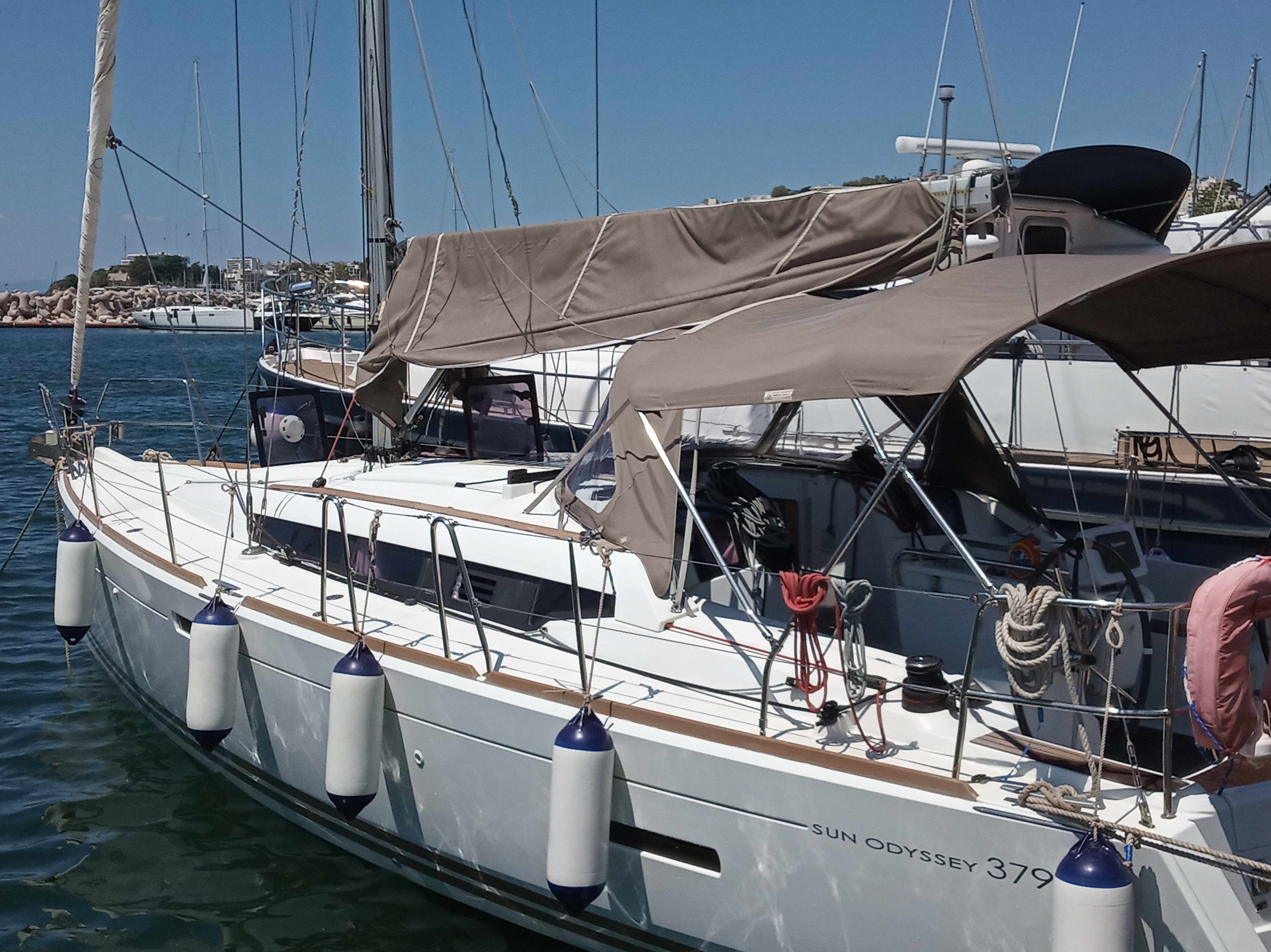 Jeanneau Sun Odyssey 379 | Argo