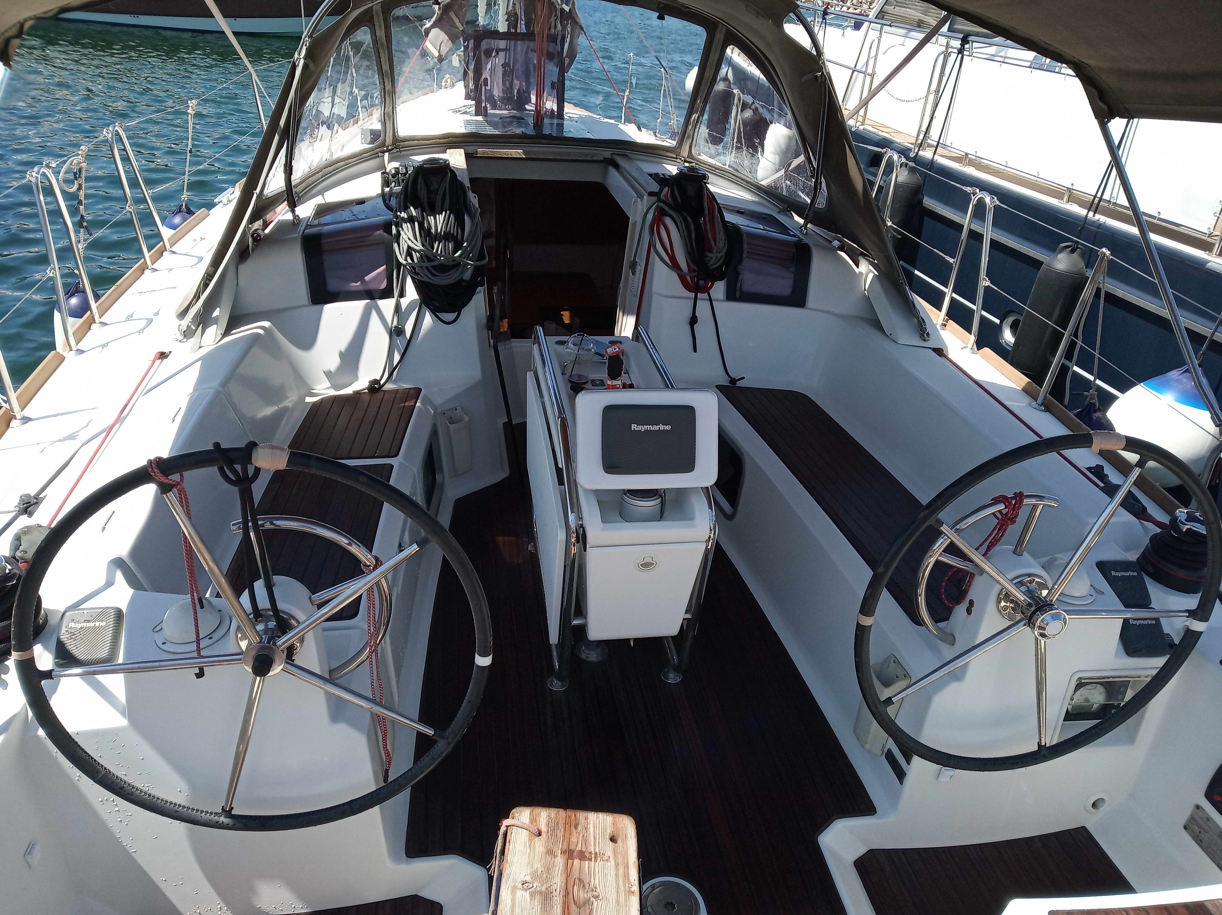 Jeanneau Sun Odyssey 379 | Argo