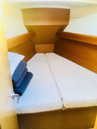 Jeanneau Sun Odyssey 379 | Argo