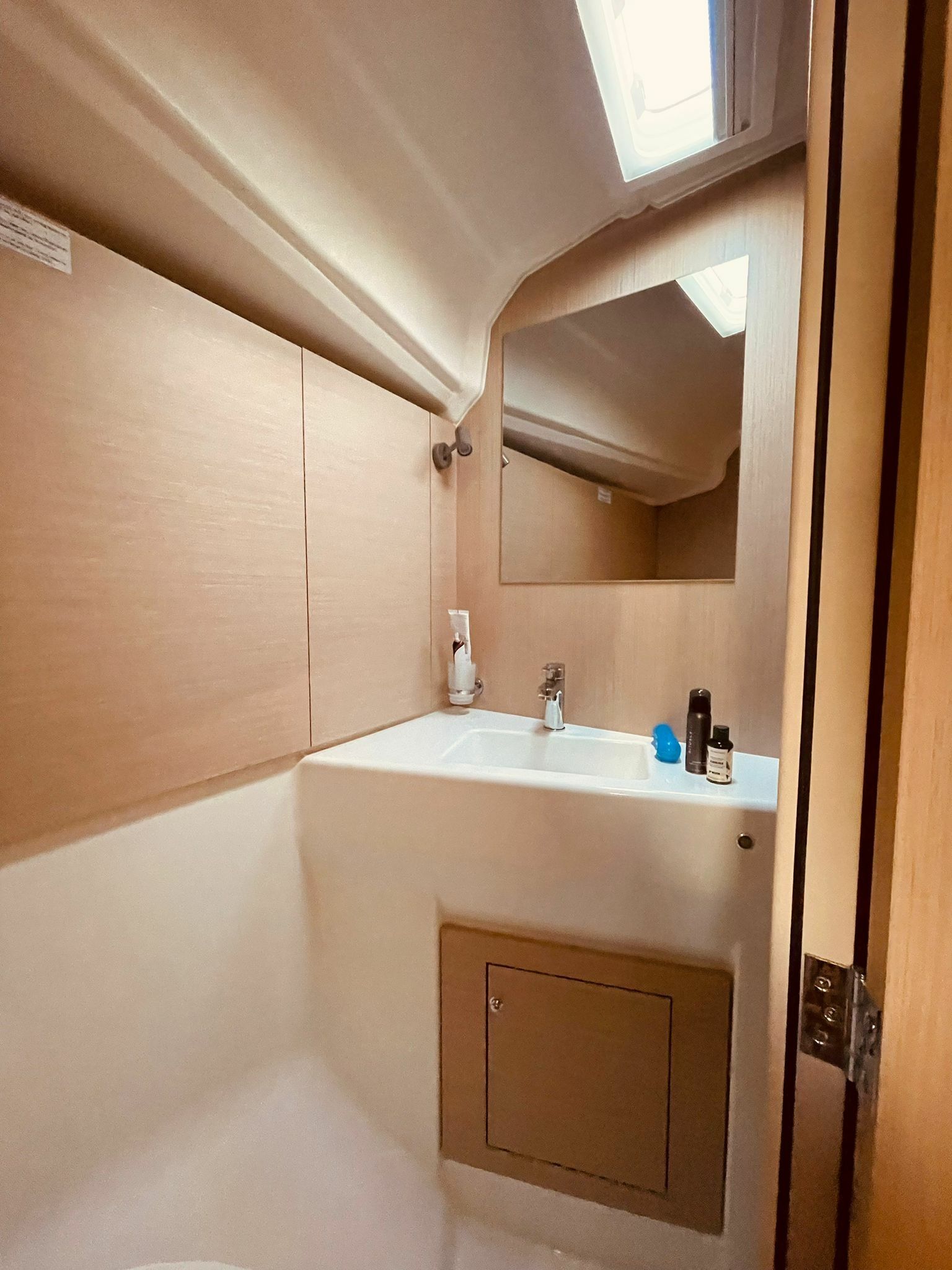 Beneteau Oceanis 40.1 | Naomi
