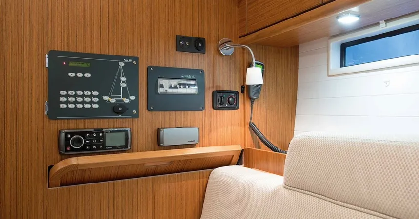 Bavaria Cruiser 37 | Mola 15 R Breege8