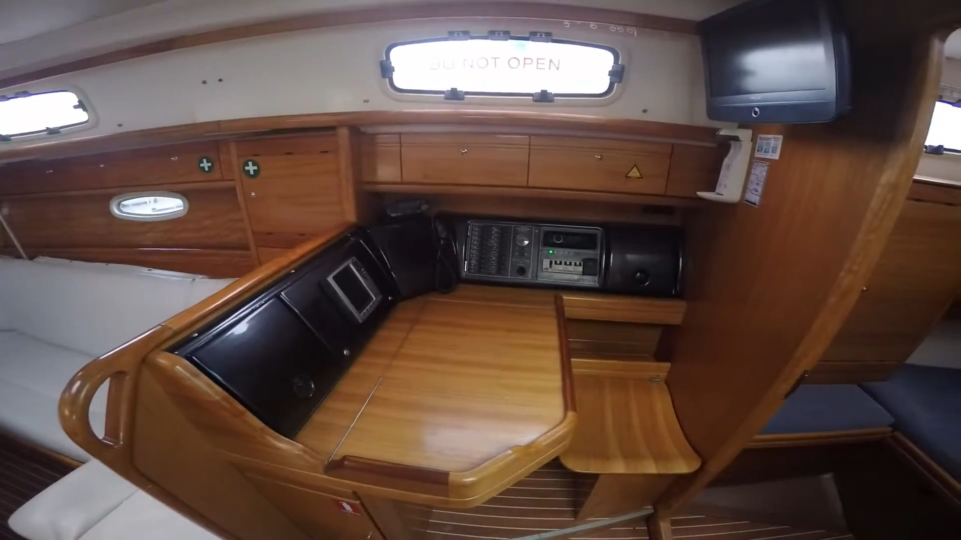 Bavaria Cruiser 37 | Alexandros 1