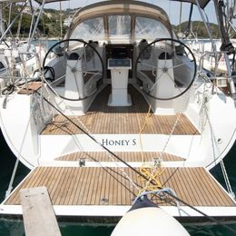 Bavaria Cruiser 40 | Honey S