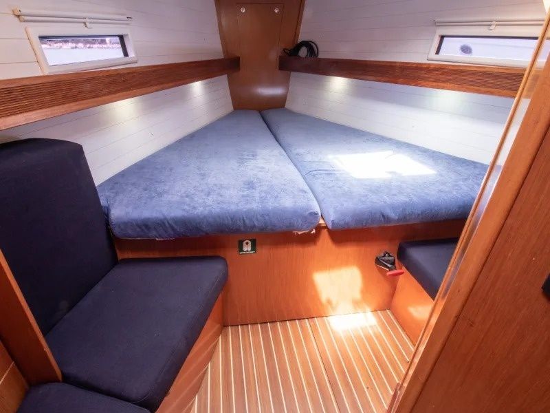 Bavaria Cruiser 40 | Honey S