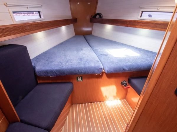 Bavaria Cruiser 40 | Honey S