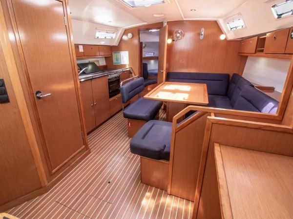 Bavaria Cruiser 40 | Honey S