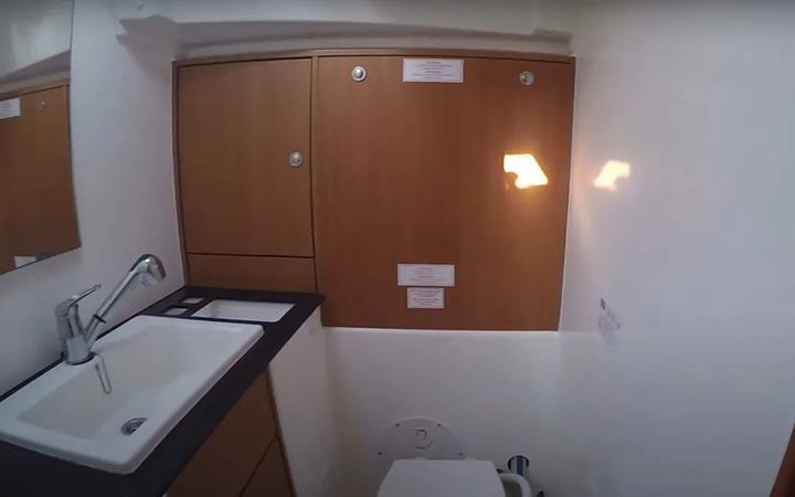 Bavaria Cruiser 40 | Vlassis