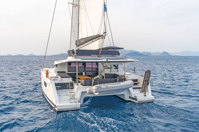 Fountaine Pajot Elba 45 | Night Breeze