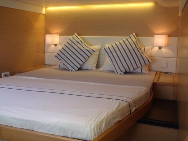 Lagoon 620 | Camaron