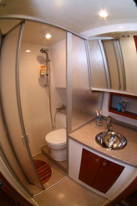 Viking Marin 405 Fly | Nirvana