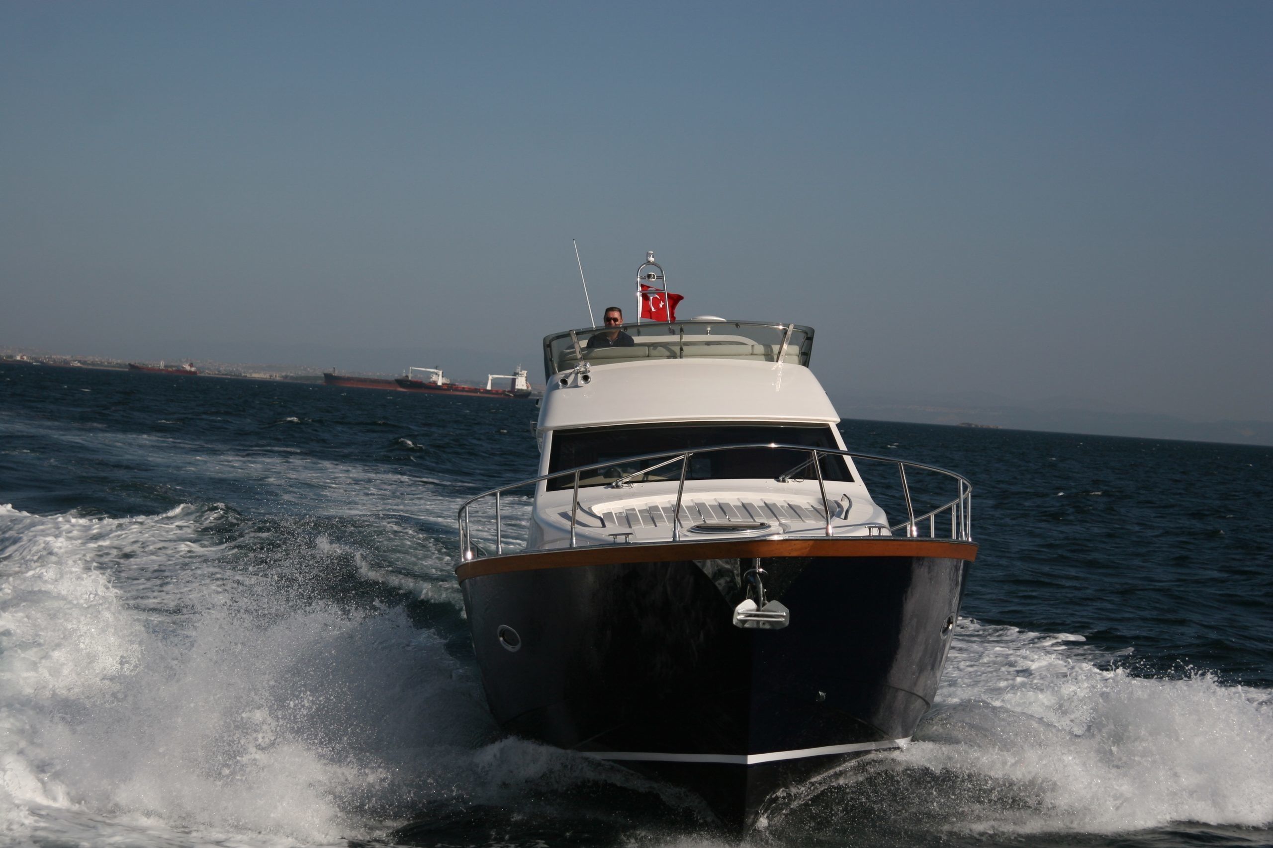 Viking Marin 405 Fly | Nirvana