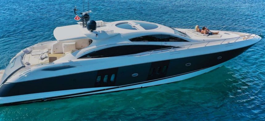 Sunseeker 82 | Light Blue