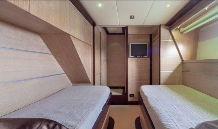 Leonard 72 | Black Magic