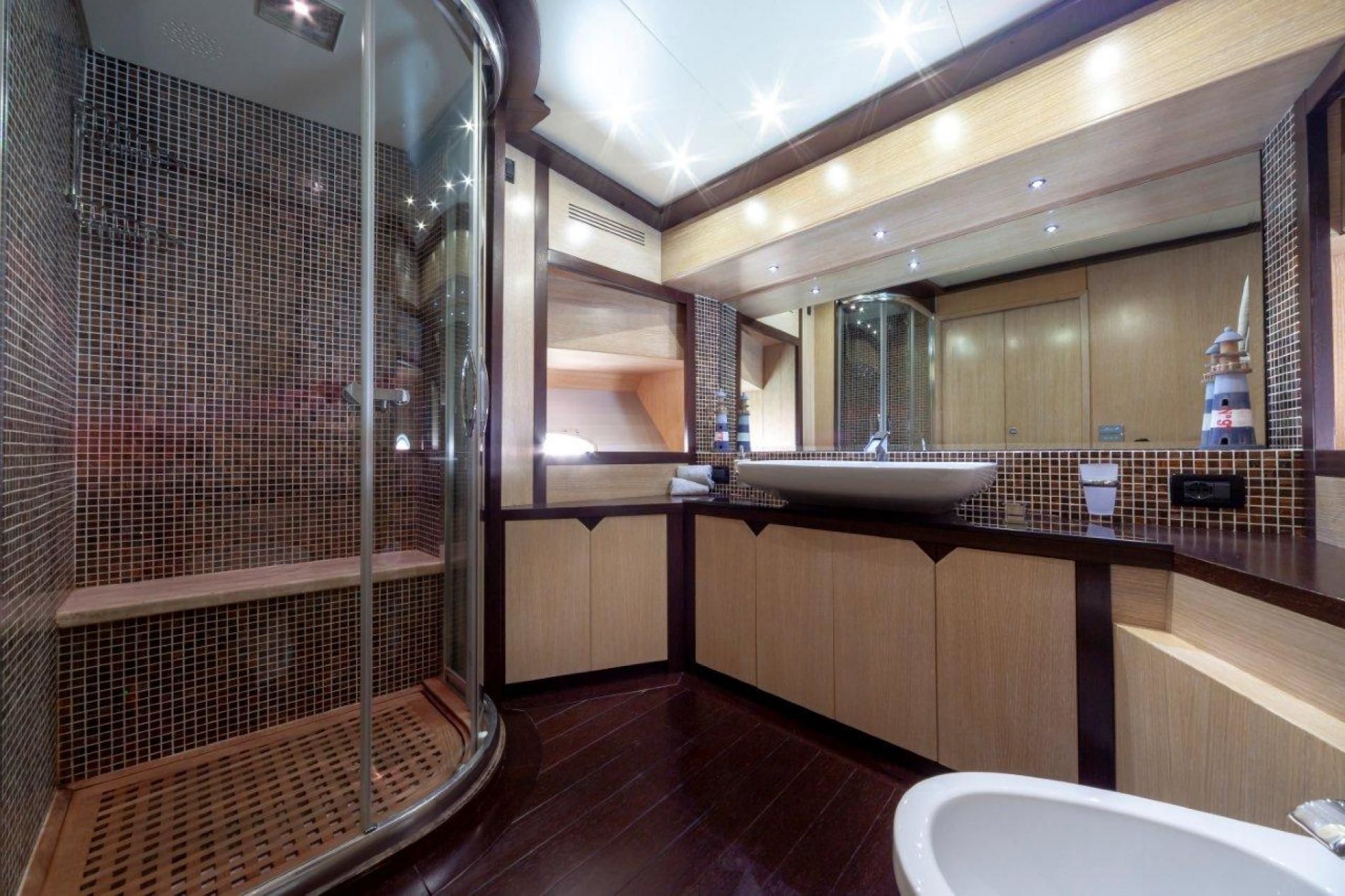 Leonard 72 | Black Magic