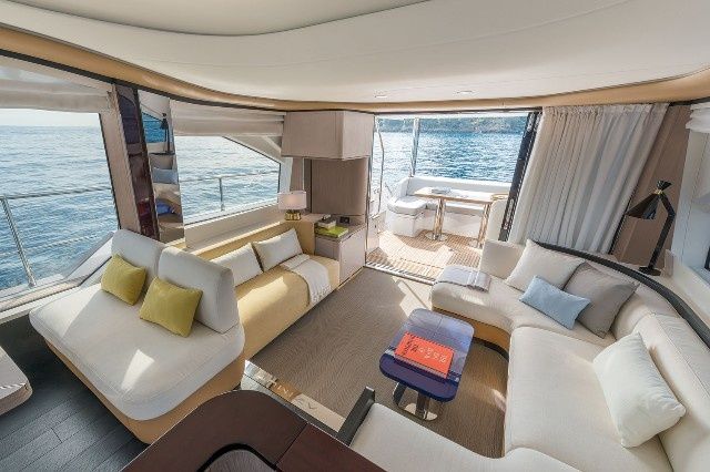 Azimut 60 | Aluminia