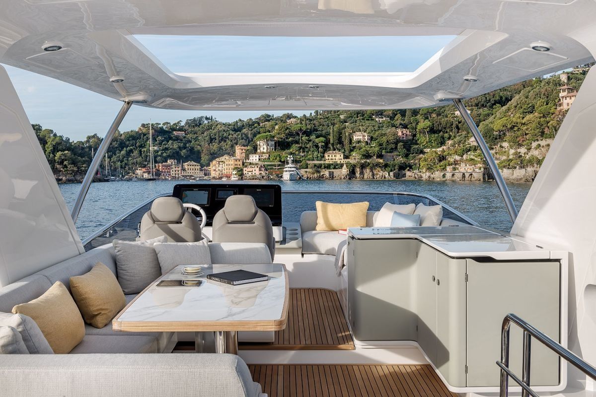 Azimut 60 | Aluminia
