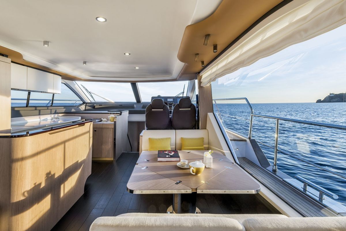 Azimut 60 | Aluminia