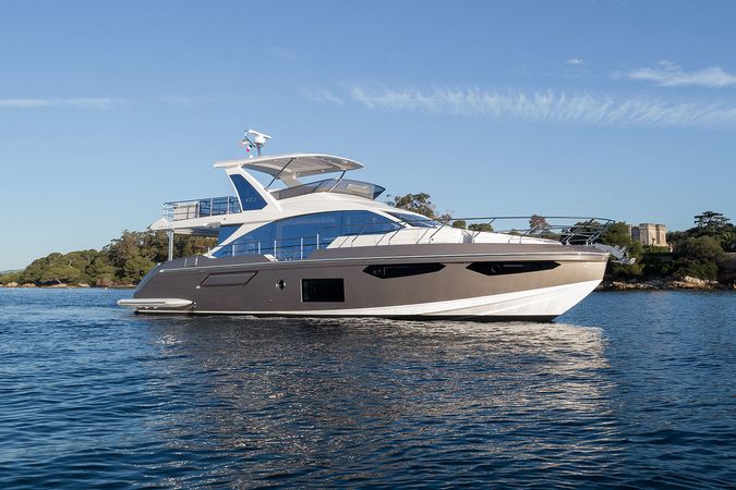 Azimut 60 | Aluminia