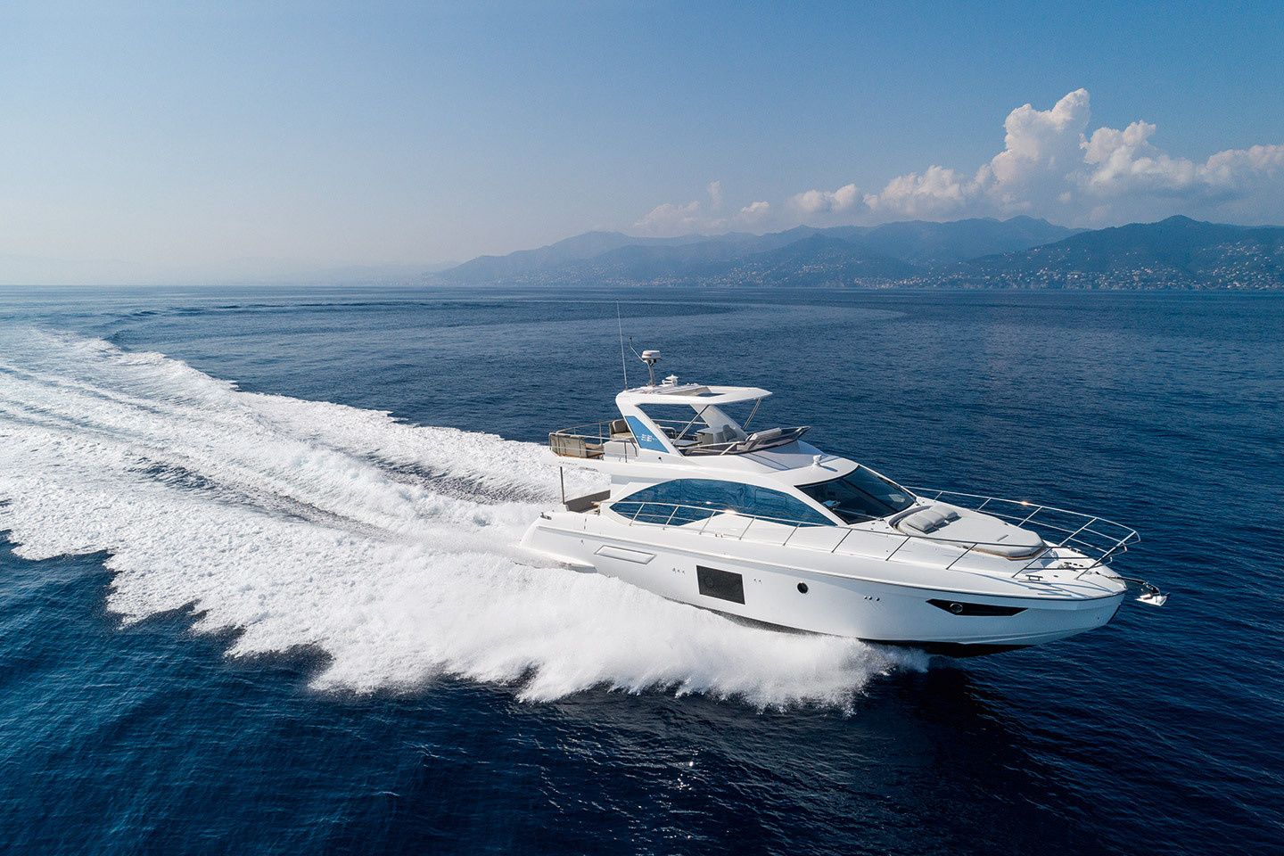 Azimut 55 | Illyrius