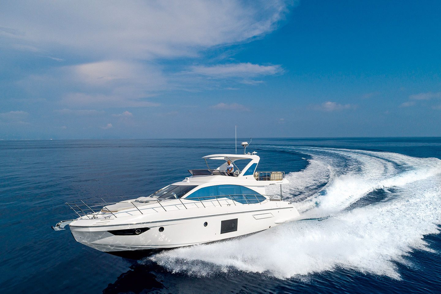 Azimut 55 | Illyrius