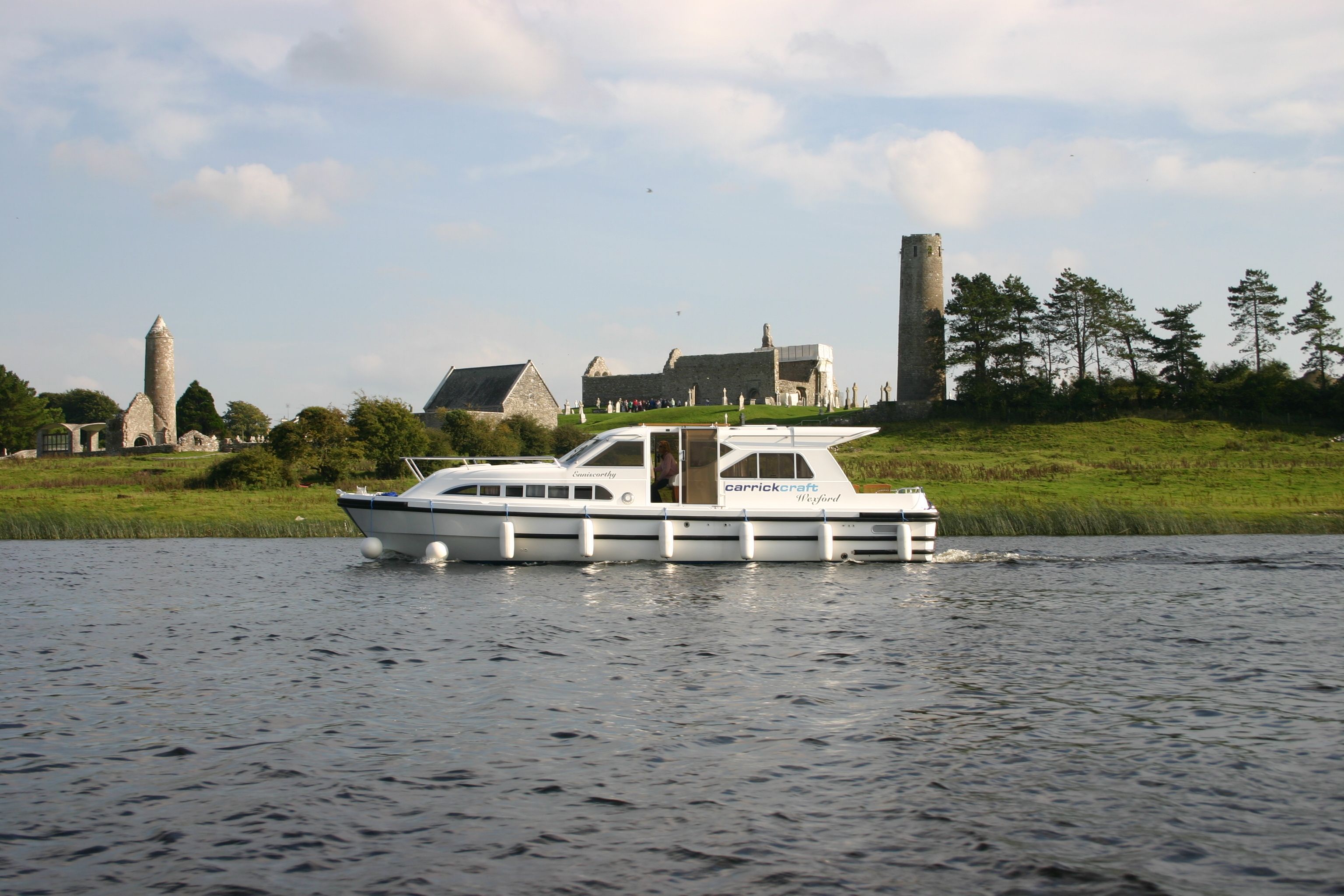 Houseboat Wexford 36 Banagher 2 for rent Ireland Boataround