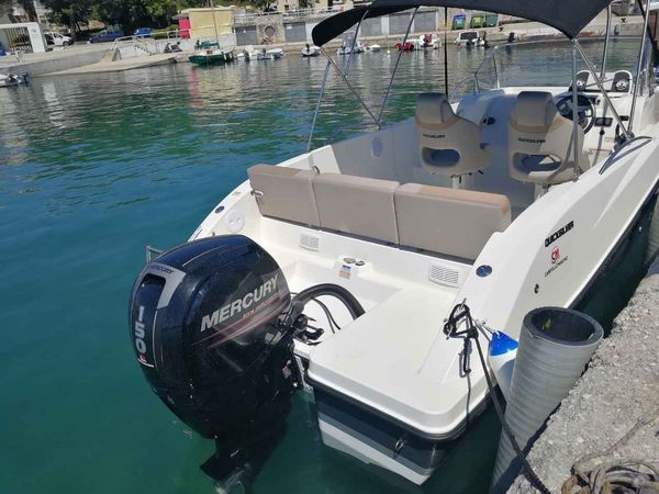 Quicksilver 675 | 16