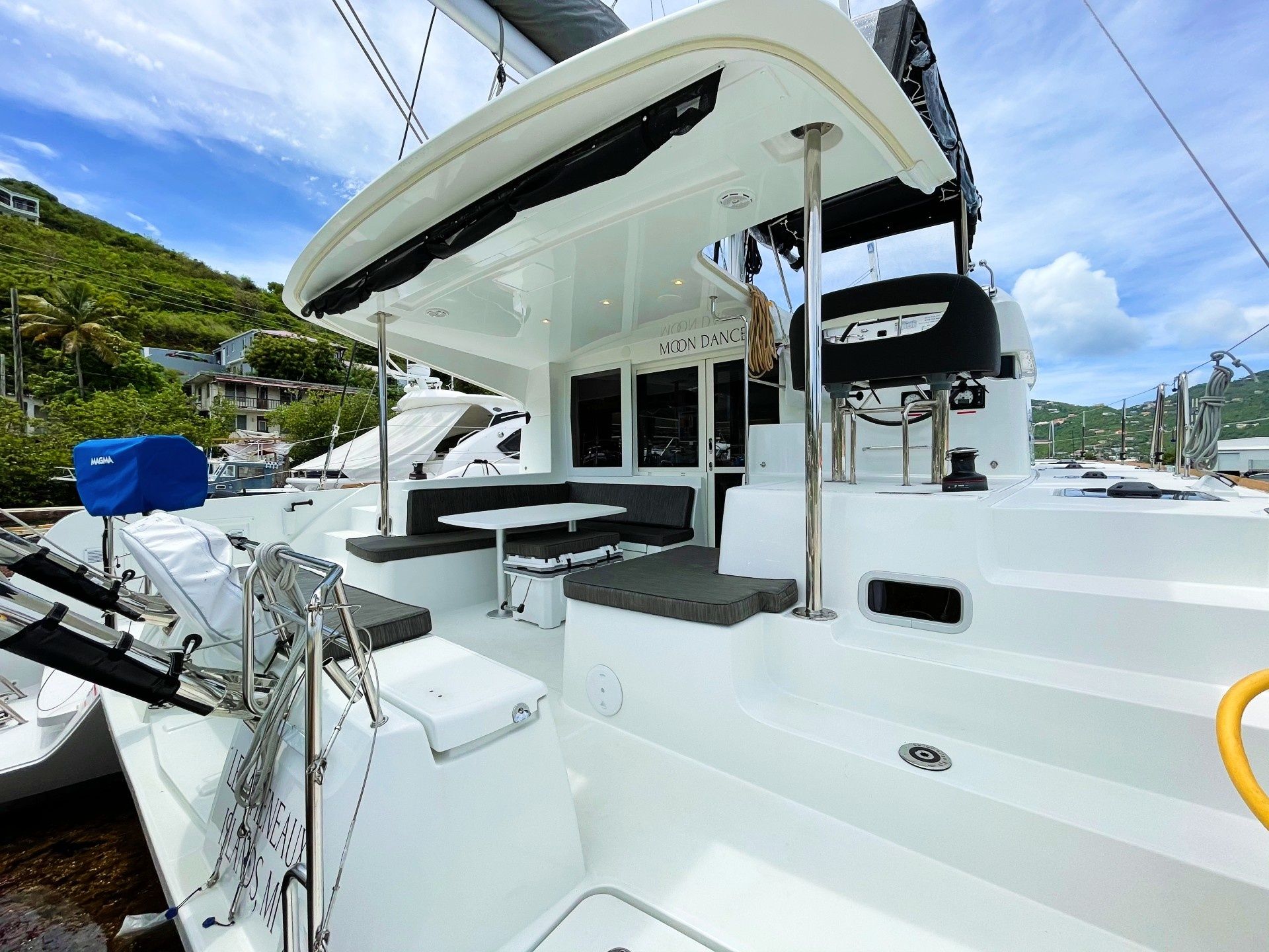 Lagoon 42 | Moon Dance