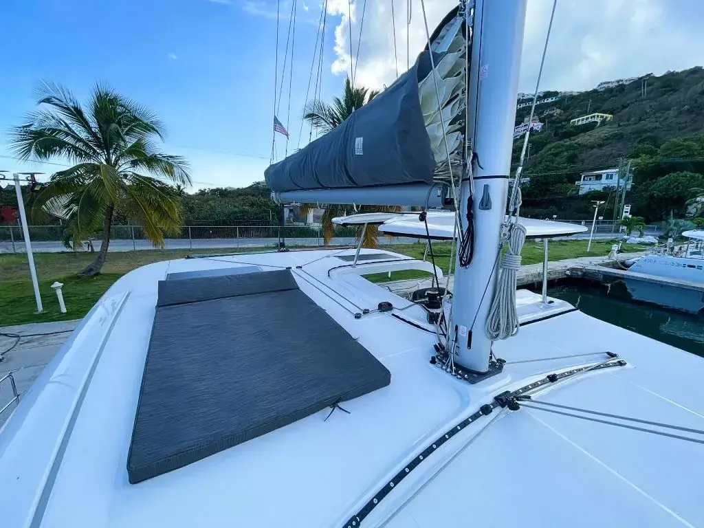 Lagoon 42 | Moon Dance