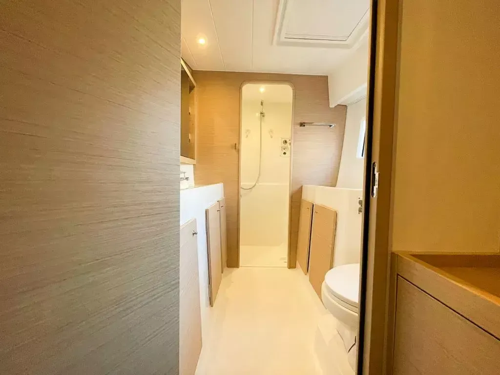 Lagoon 42 | Moon Dance