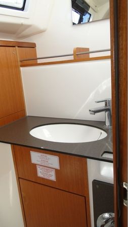 Bavaria Cruiser 37 | Haydn