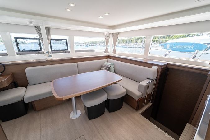 Lagoon 450 S | Elenya