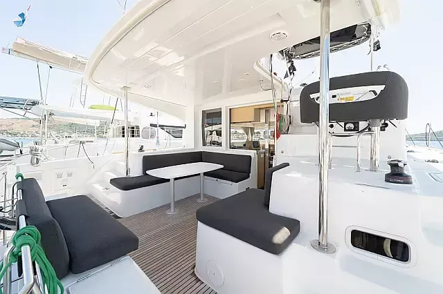Lagoon 40 | Lubina