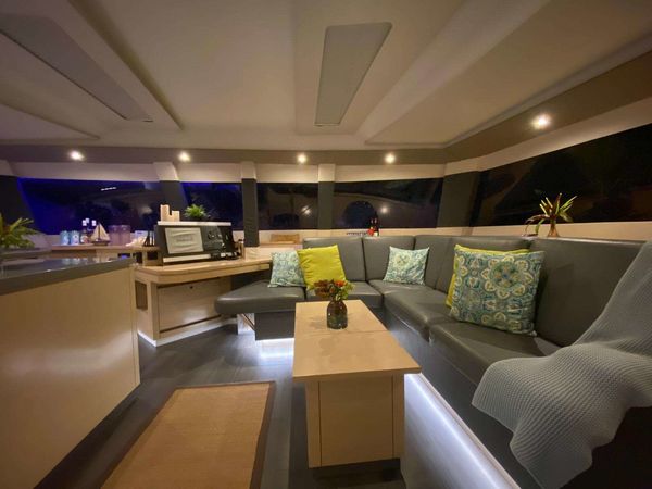 Fountaine Pajot Saba 50 | Nowhere