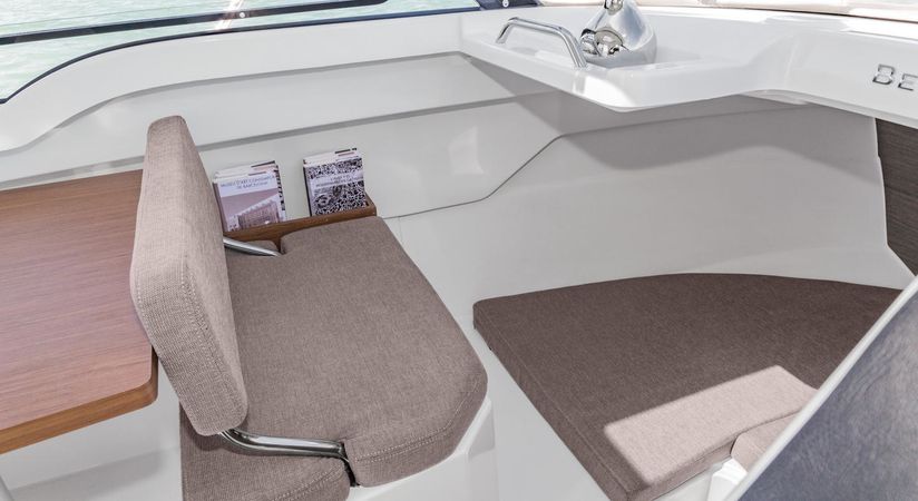 Beneteau Antares 7 | 7