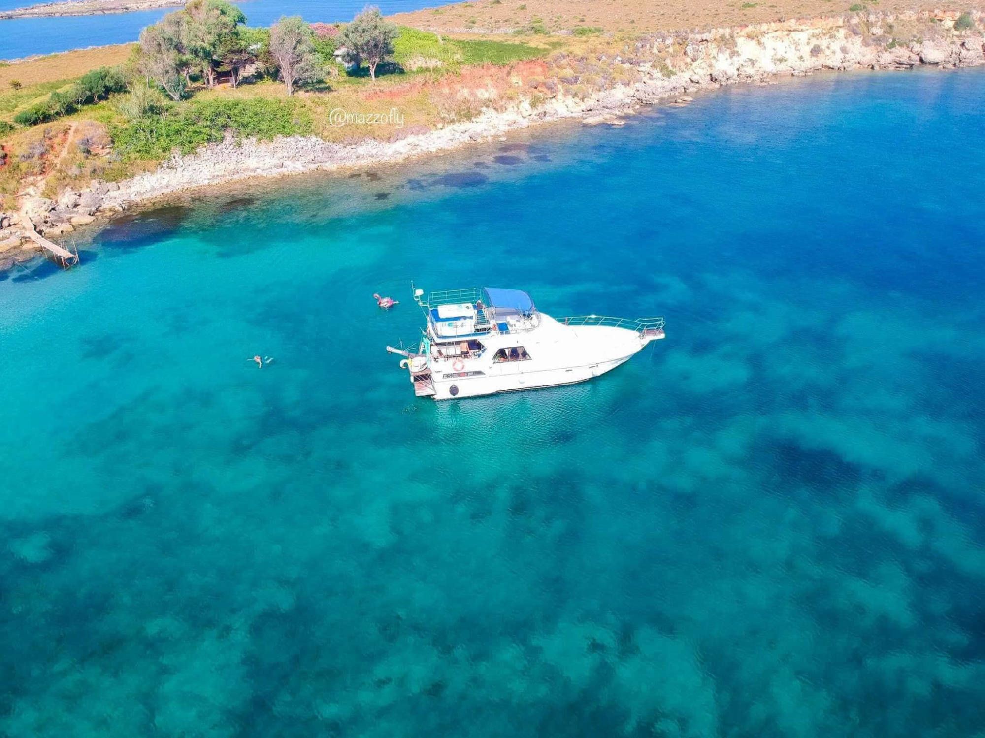 President 46 | Gloria