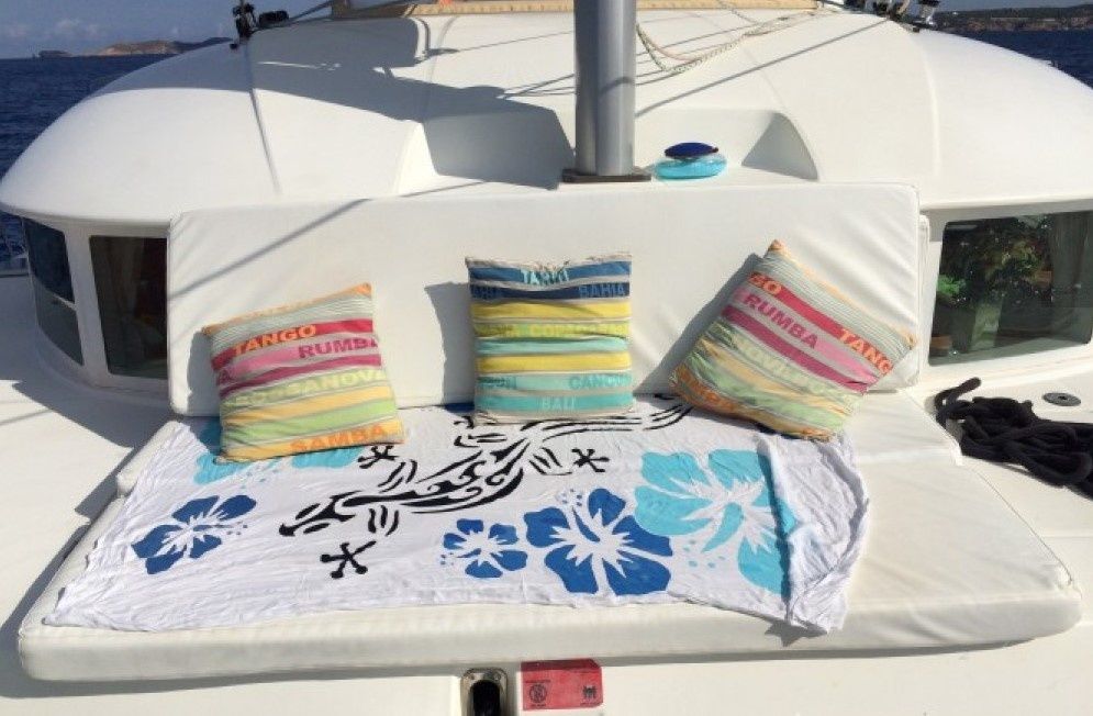 Lagoon 380 S2 | Nauti Lady