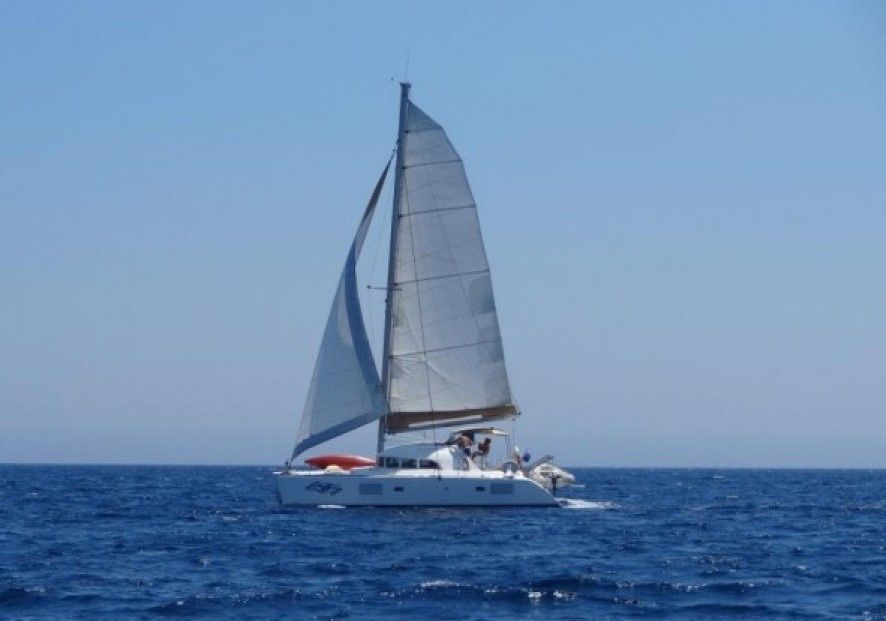 Lagoon 380 S2 | Nauti Lady