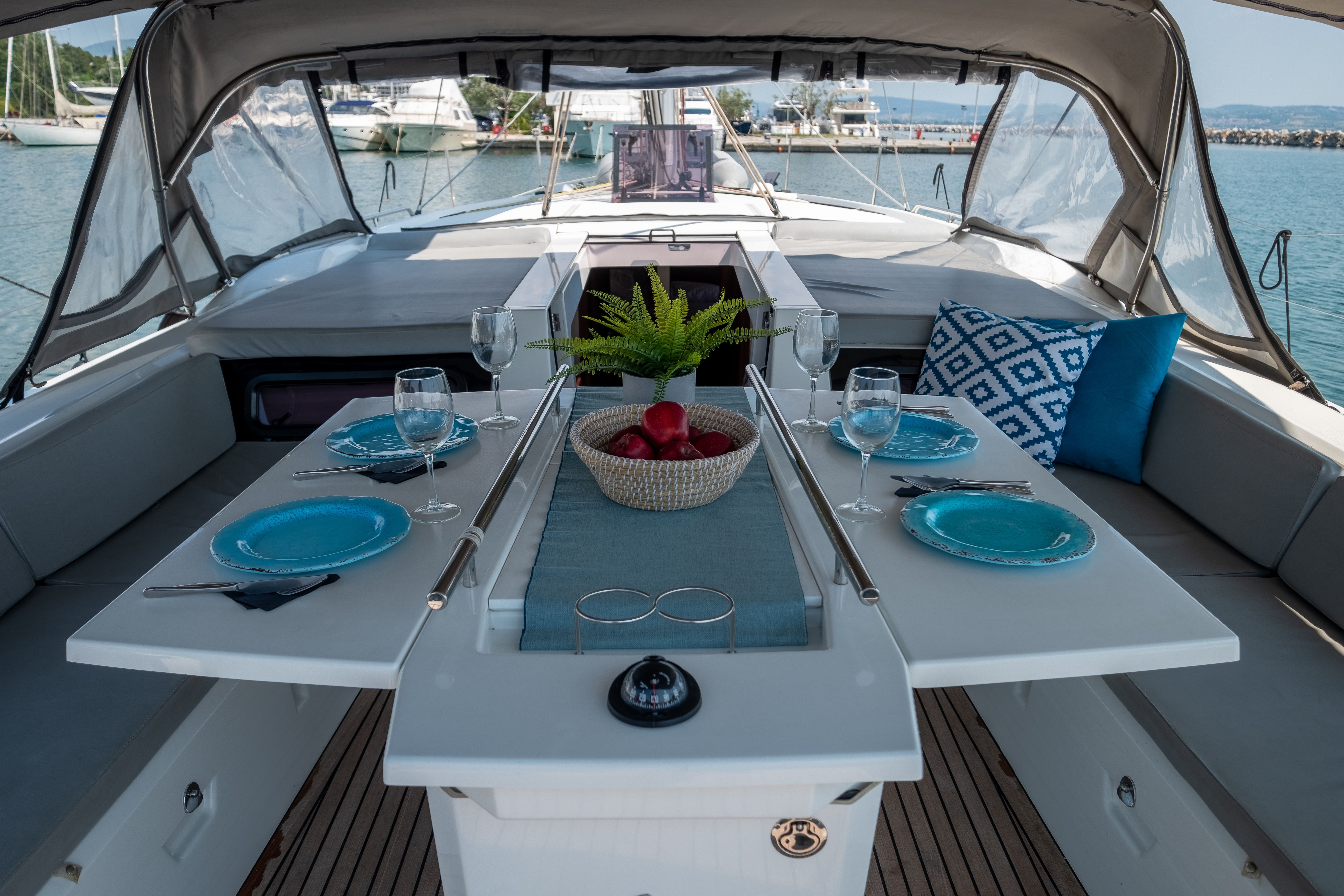 Beneteau Oceanis 51.1 | Aloha