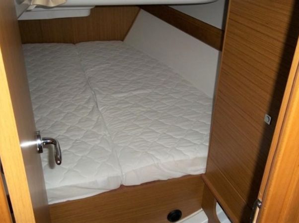 Jeanneau Sun Odyssey 39i | Bookie Too