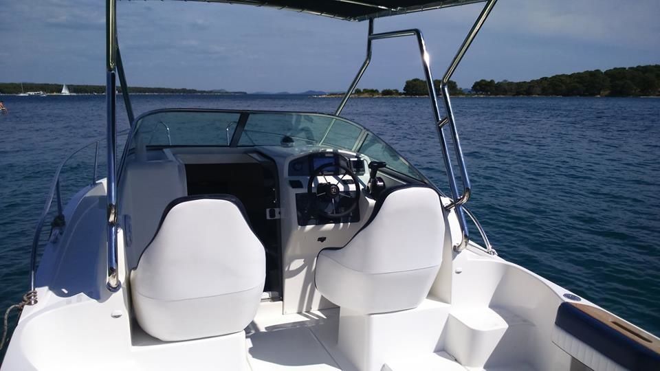 Galeon 700 | 15