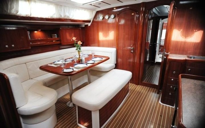 Ocean Yachts 51.2 | Sofia Electra