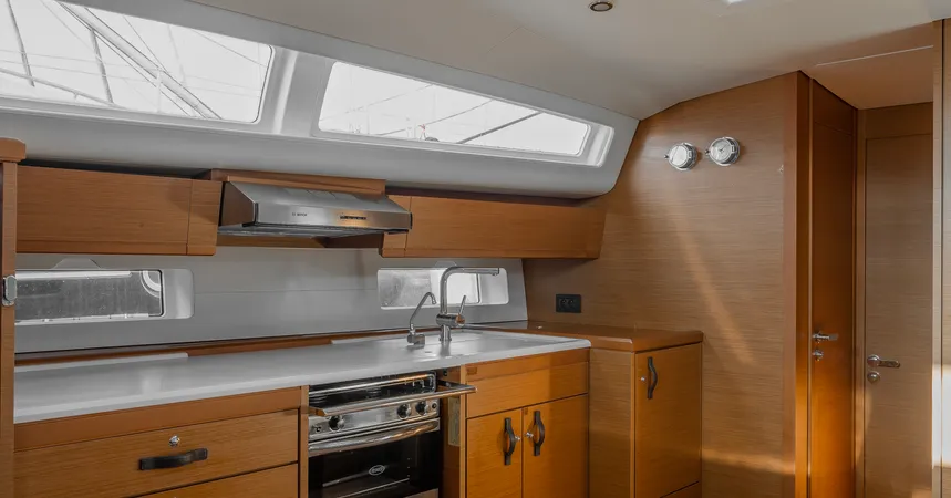 Jeanneau 54 | Our Lady18