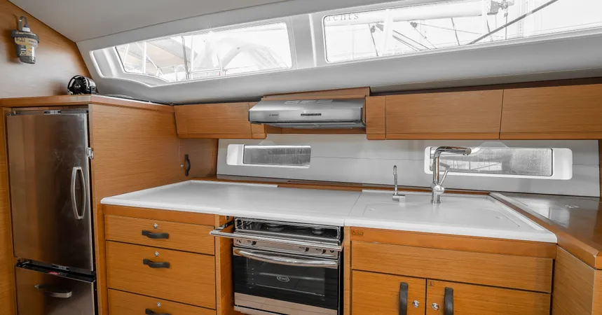 Jeanneau 54 | Our Lady24