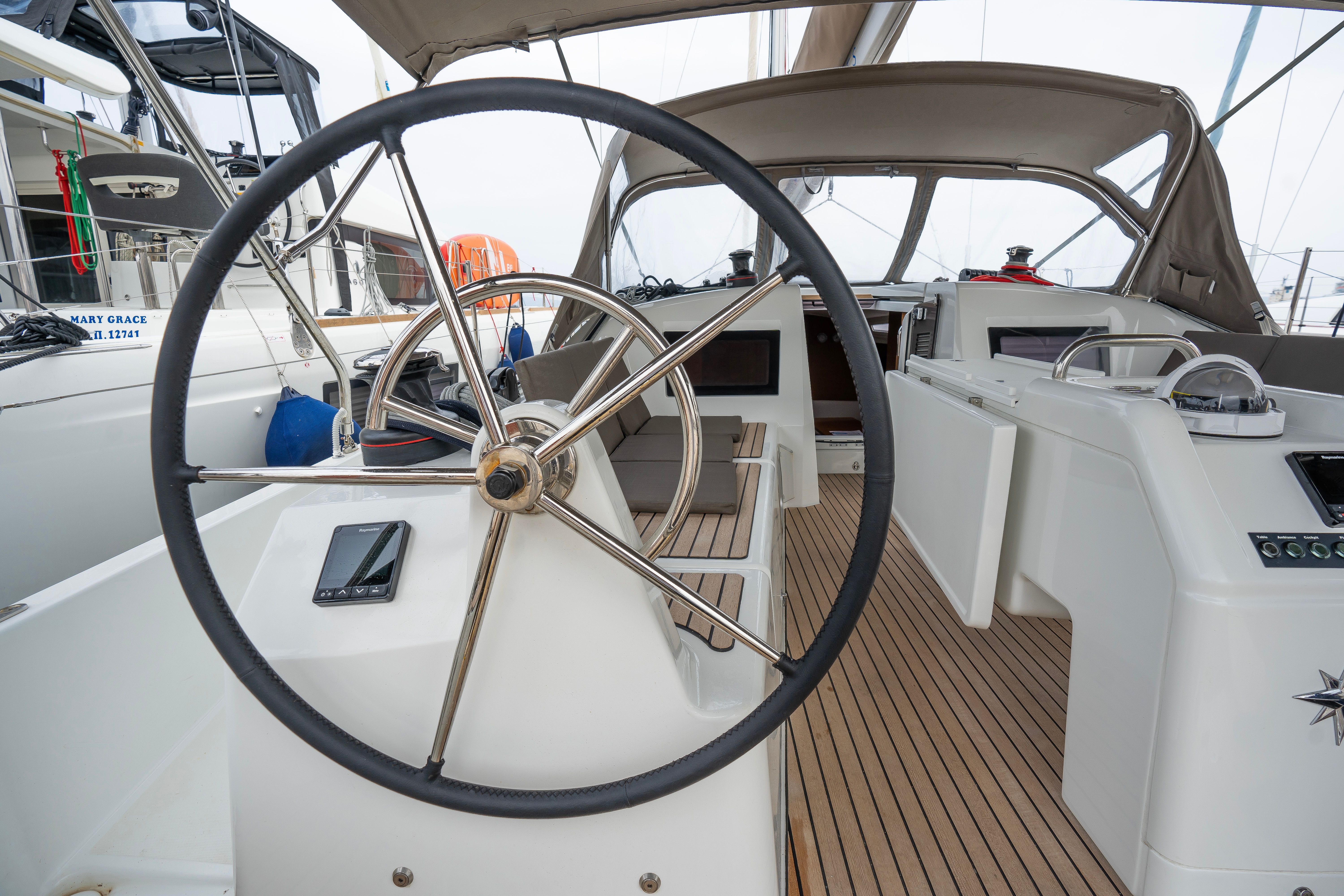 Jeanneau Sun Odyssey 410 | Della Grazia