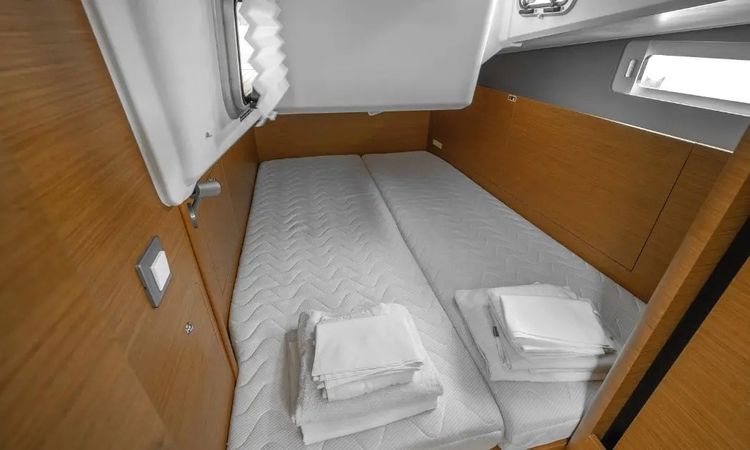 Jeanneau Sun Odyssey 410 | Tento