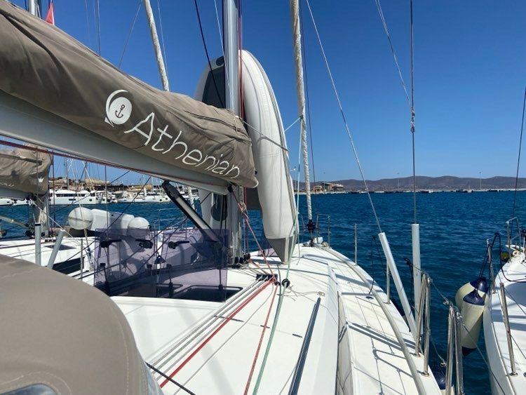 Jeanneau Sun Odyssey 410 | High Time